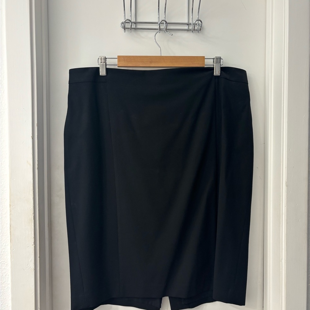 Ann Taylor Black Knee-Length Pencil Skirt for Work